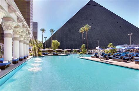 Luxor Pool | Cabanas & Daybeds | Hours & Photos | Las Vegas