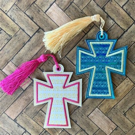 Cross Bookmarks – 2 Fill Styles Included – In The Hoop – DIGITAL EMBROIDERY Design – Nana's ...