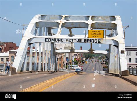 Edmund pettus bridge hi-res stock photography and images - Alamy