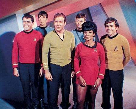 Star Trek fashion through years - analysis by Michael Kissinger