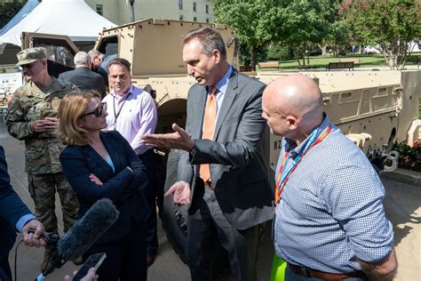 DVIDS - Images - Deputy Secretary of Defense Tours 2022 Pentagon Energy ...