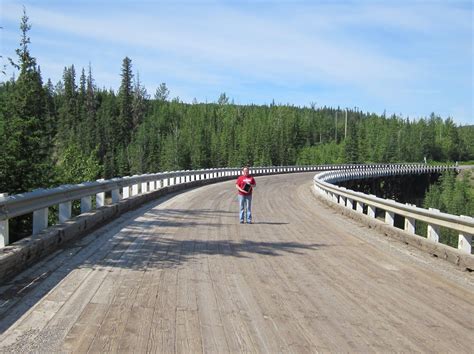 Travels with David and Felicia: ALCAN Highway Heading South