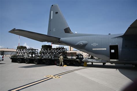 Lockheed Martin and U.S. Air Force test Rapid Dragon munitions pallets - Cobb Courier