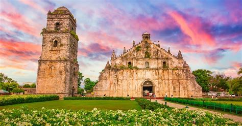 beingbishop: Paoay Church, Ilocos Norte