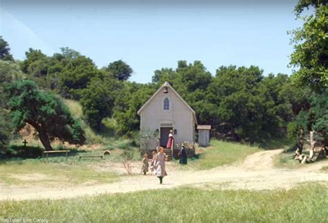 The Set Of Little House on The Prairie 그때 그리고 지금/Dusty Old Thing ...