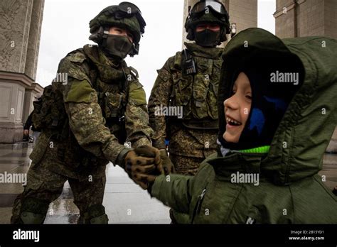 Moscow, Russia. 23rd of February, 2020 View of men in modern Russian ...