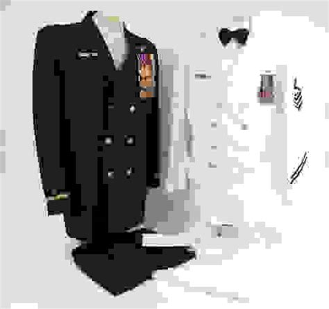 Usn Uniforms Of Cwo Lester B. Tucker Auction