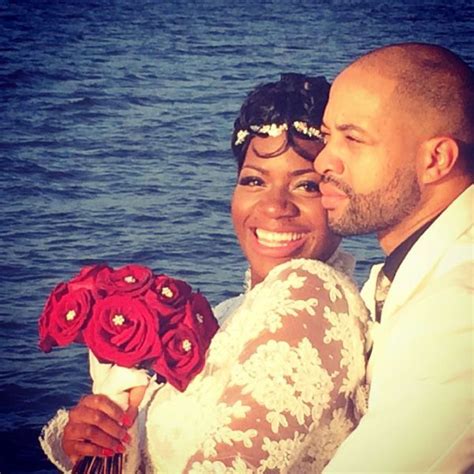 American Idol: Fantasia Barrino Marries Kendall Taylor, Posts Instagrams