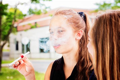 A Few Comments on E-Cigarettes and Cigarette Smoking Among Adolescents ...