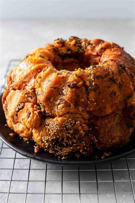 Savory Monkey Bread Recipe - The Cookie Rookie (VIDEO!)