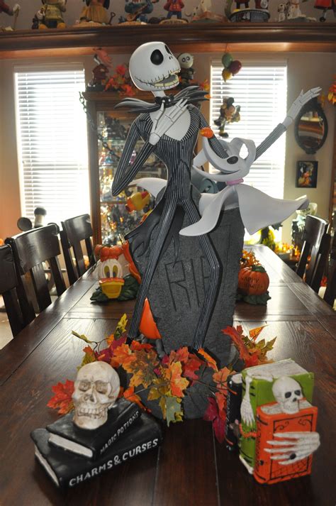 Disney Halloween Decorations - Nightmare Before Christmas. Disney ...