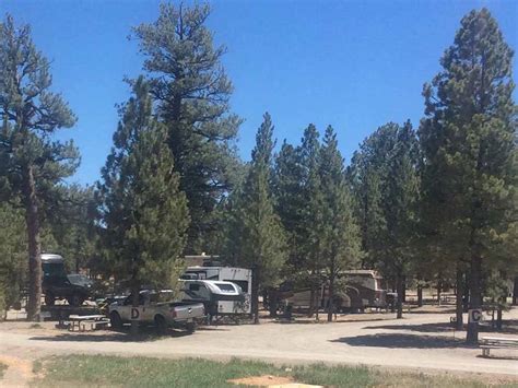 Bryce Canyon Pines Country Store Campground - Bryce campgrounds | Good ...