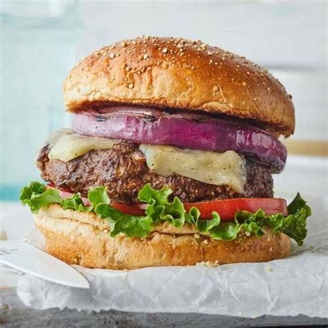 Handmade Veg And Cheese Burgers at Best Price in Patiala | Kishan Chand & Co.