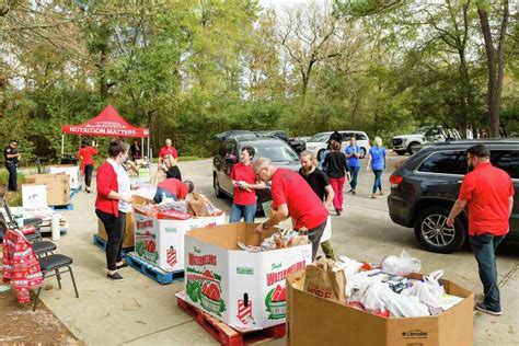 Montgomery County Food Bank’s holiday drive reflects increased need - The Courier