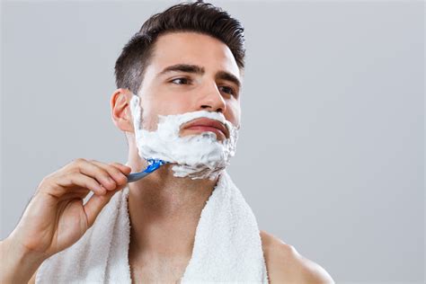 Do You Exfoliate Before or After Shaving - Daniel Oren