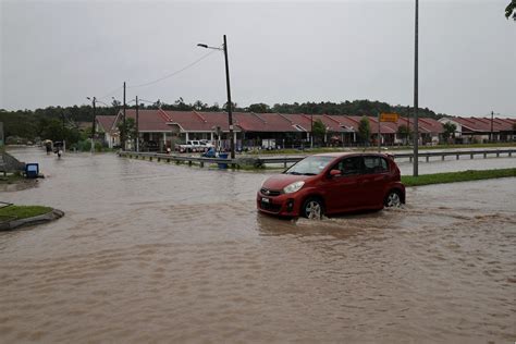 Five additional PPS in Johor opened as number of flood victims increases to 1,093 | KLSE Screener