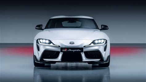 2023 Toyota GR Supra manual – headlights – PerformanceDrive