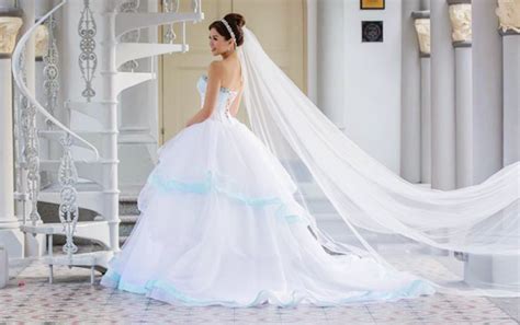 Color on White? 20 Beautiful White Wedding Dresses with a Touch of Color! - Praise Wedding