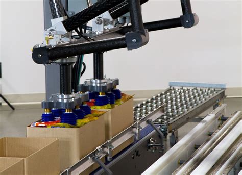 Pearson Packaging Systems Expands Case and Carton Loading Capabilities with New Two-axis Delta Robot