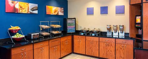 Restaurants in Middletown, Ohio | Hotel Dining | Fairfield Inn Middletown