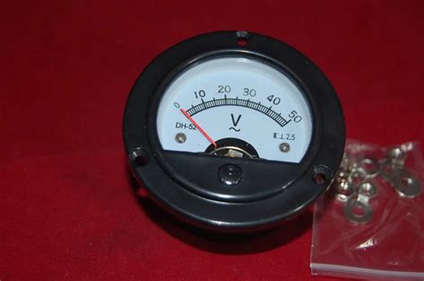 AC 0 50V Small round Analog Voltmeter Analogue Voltage panel meter DH52 ...