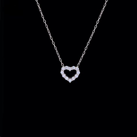 Simple Heart Diamond Necklace | Boho wedding accessories, Heart necklace diamond, Free t shirt ...