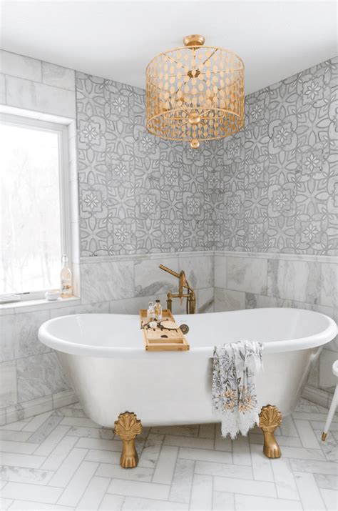 20 Bathroom Lighting Ideas to Make You Look Your Best