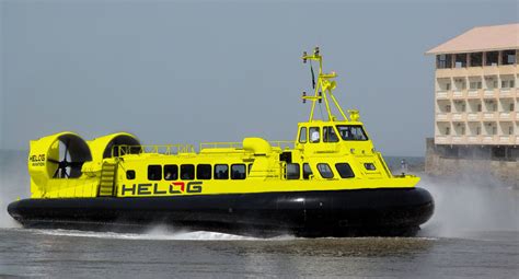 World's Largest Hovercrafts Hitting Speeds Up To 95 MPH - Industry Tap