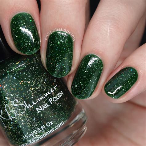 Nail Polish Society: 15 Gorgeous Green Nail Polishes for St. Patrick's Day