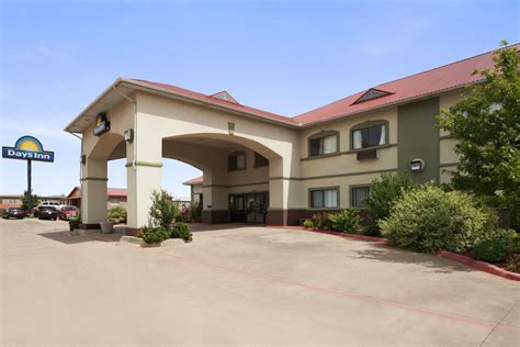 Days Inn by Wyndham Childress | Childress, TX Hotels