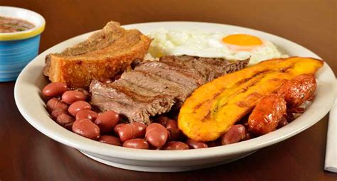 Bandeja Paisa, Digging into Colombia's National Dish