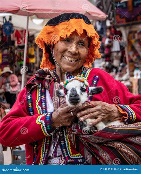 Peruvian Woman with a Baby Llama Editorial Image - Image of llama ...