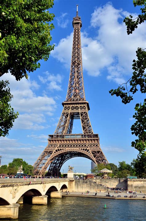 Eiffel Tower, Seine River and Pont d’léna Bridge in Paris, France ...