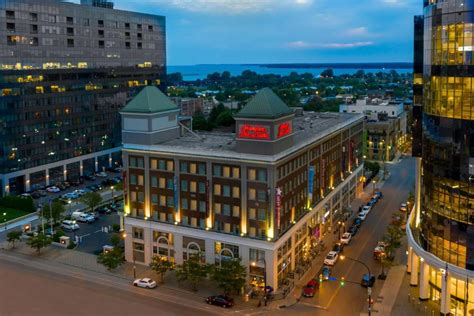 Hampton Inn & Suites Buffalo/Downtown, Buffalo (updated prices 2025)