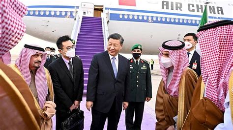 China's President Xi Jinping lands in Saudi Arabia ahead of $30bn trade ...