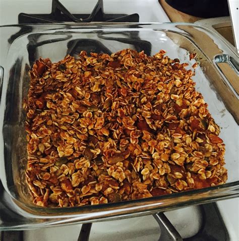 Granola Bars – Red Delicious and Nutritious