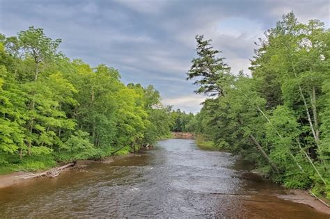 Porcupine Mountains waterfalls hike to 3 waterfalls! 🌳 MAP Presque Isle River waterfalls loop ...