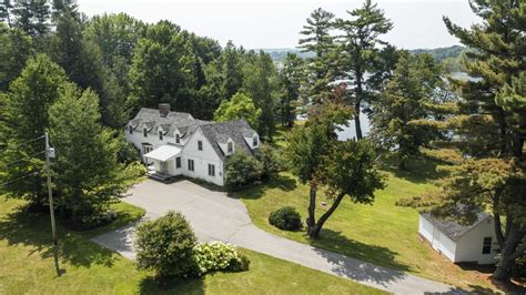 With Waterfront - Homes for Sale in Laconia, NH | realtor.com®