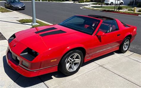 1986 Chevrolet Camaro IROC-Z 1 | Barn Finds