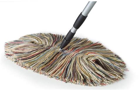 Best Dust Mop for Laminate Floors Reviews for 2022