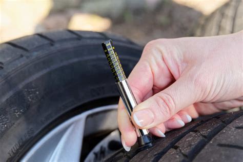 Best Tire Tread Depth Gauge: Our Top 8 Favorites [2021]