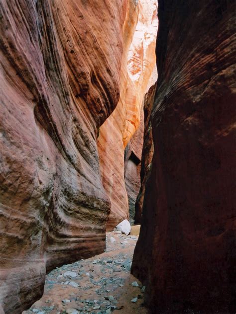 Deep part of the canyon: Sand Wash (Red Cave), Utah