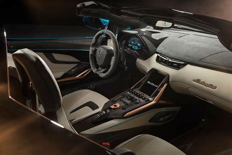 A Detailed Look At The Lamborghini Sian's Interior