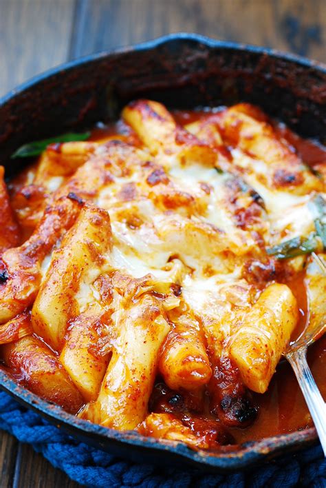 Seafood Cheese Tteokbokki (Spicy Rice Cake) - Korean Bapsang