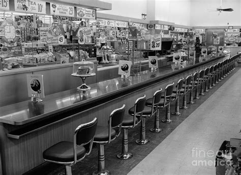 Empty Diner, C.1950-60s Photograph by H. Armstrong Roberts/ClassicStock ...