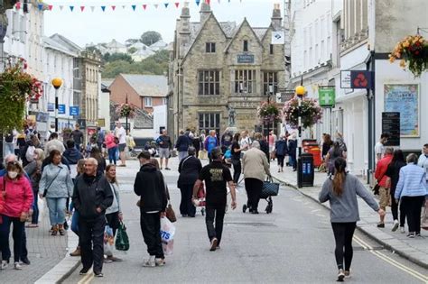 Plans to pedestrianise Truro city centre again and extend hours ...