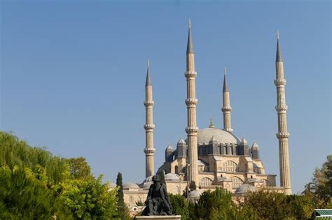 Premium Photo | Selimiye mosque edirne turkey