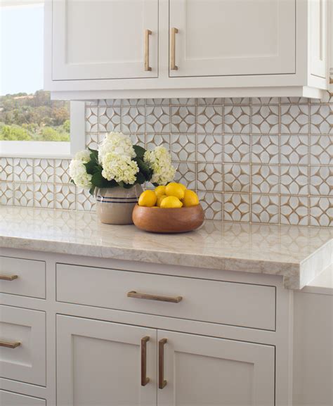 Tile backsplash suggestion with taj mahal quartzite – Artofit