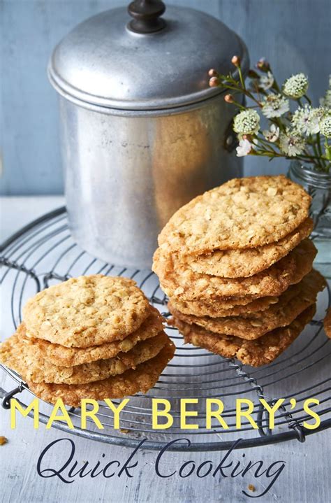 Ginger oat crunch biscuits recipe | Recipe | Mary berry recipe, Biscuit ...