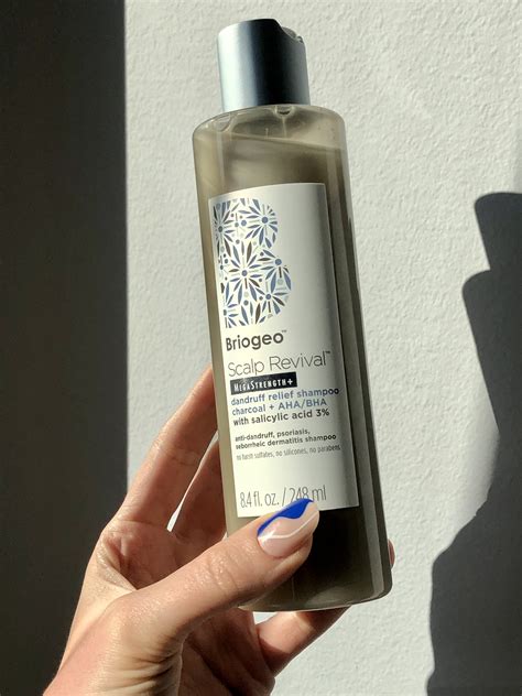 Briogeo Scalp Revival MegaStrength Dandruff Shampoo Review | POPSUGAR ...